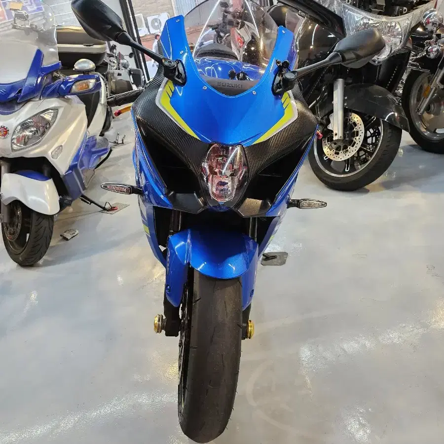 스즈키 GSX-R1000ABS 17년식 판매합니다