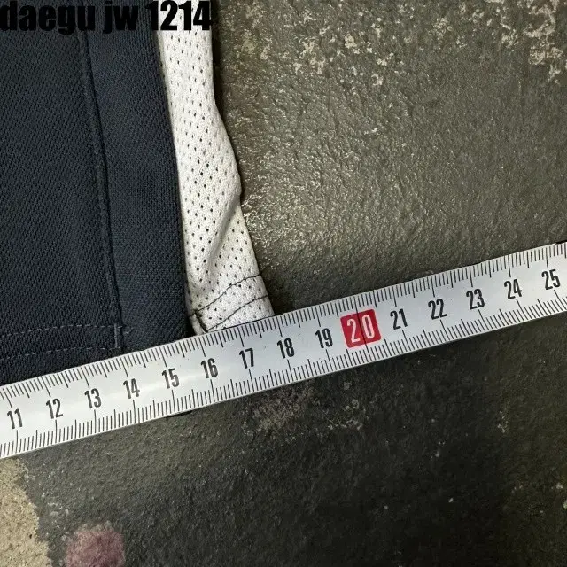 XL UNDER ARMOUR PANTS 언더아머 바지