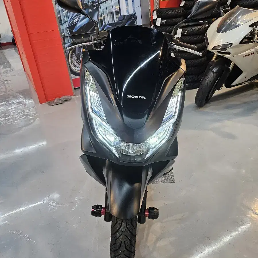 혼다 PCX125ABS 21년식 판매합니다