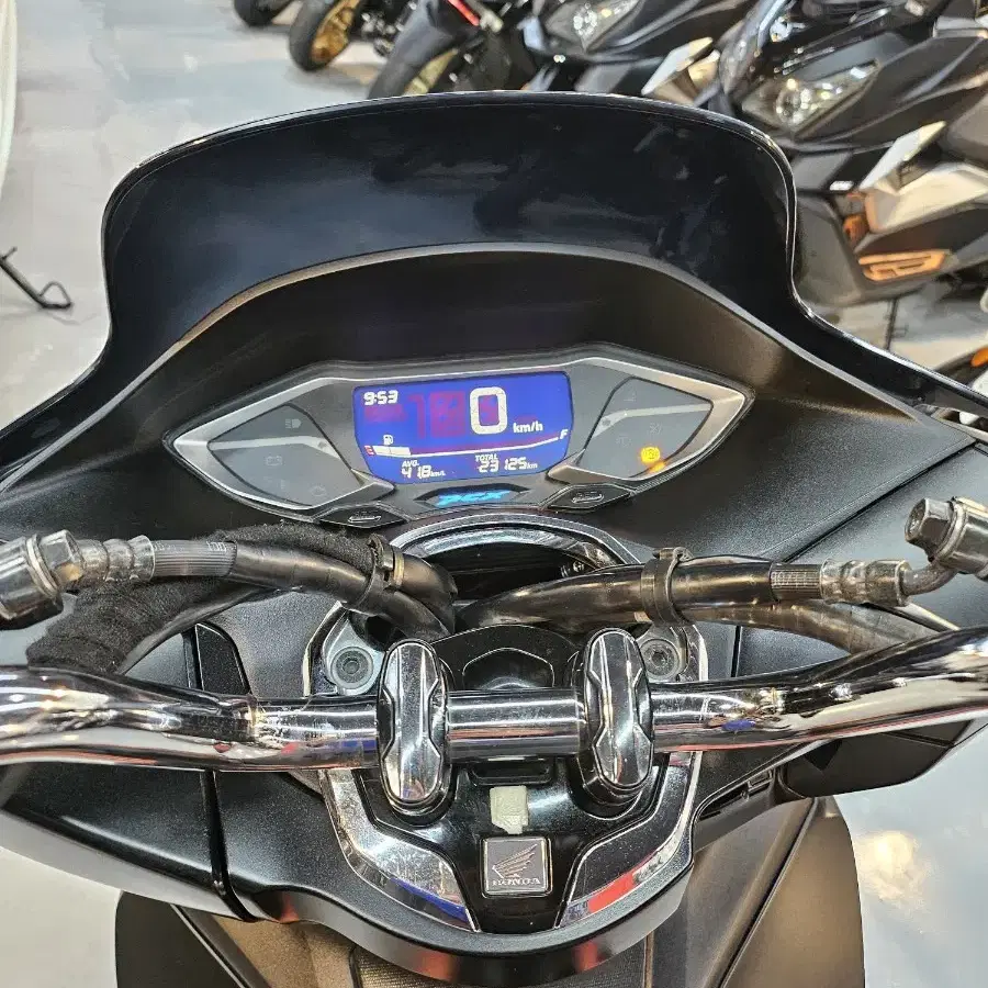 혼다 PCX125ABS 21년식 판매합니다