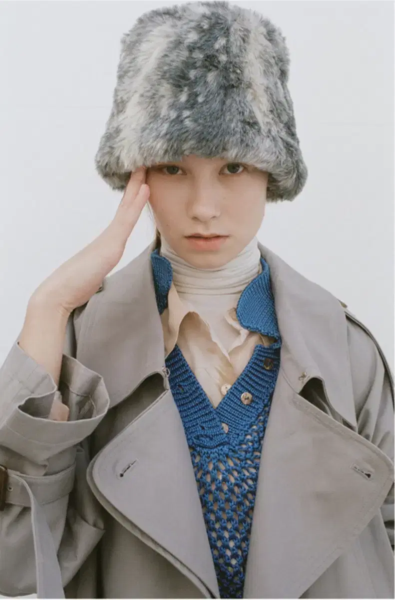 어썸니즈 퍼모자 fur lampshade hat gray