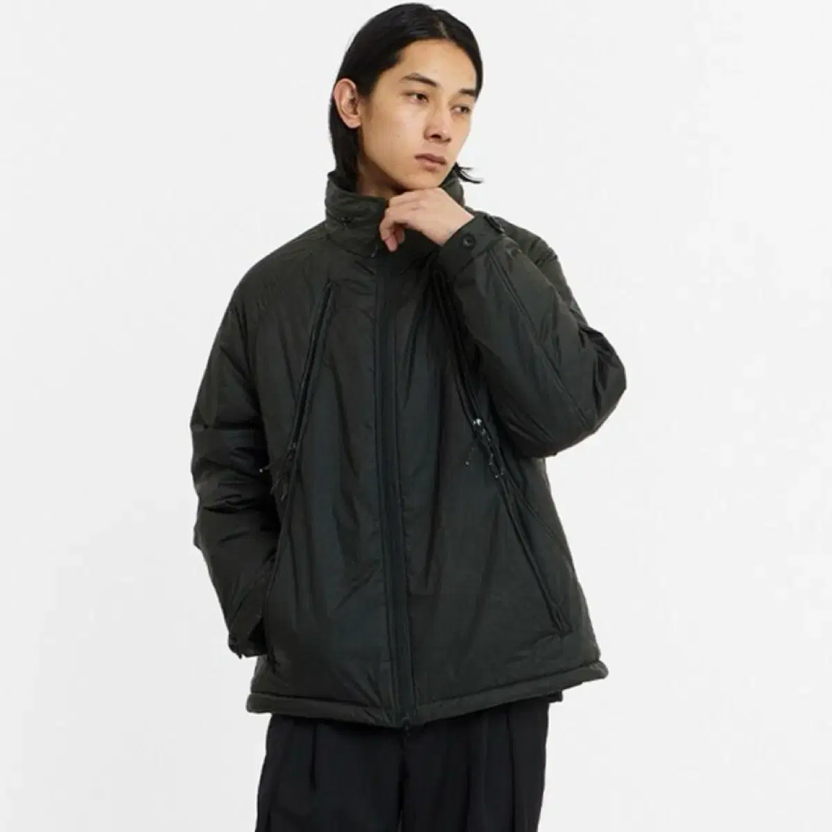 언어펙티드 PADDED OBLIQUE ZIP JUMPER / black