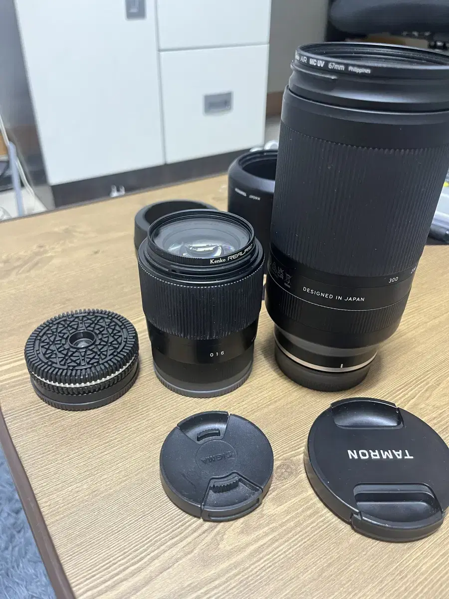 소니용 emount 렌즈 시그마 30mm , 탐론 70-300mm