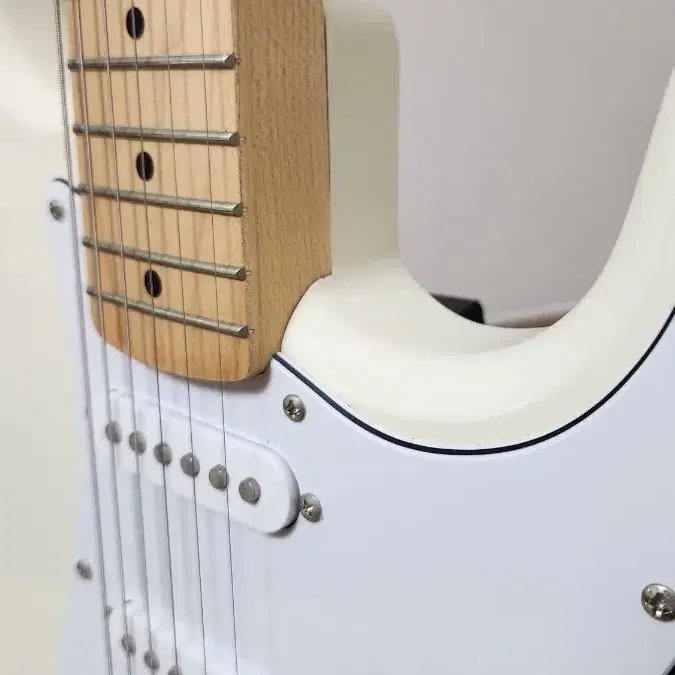 스콰이어 어피니티 Squier Stratocaster Affinity