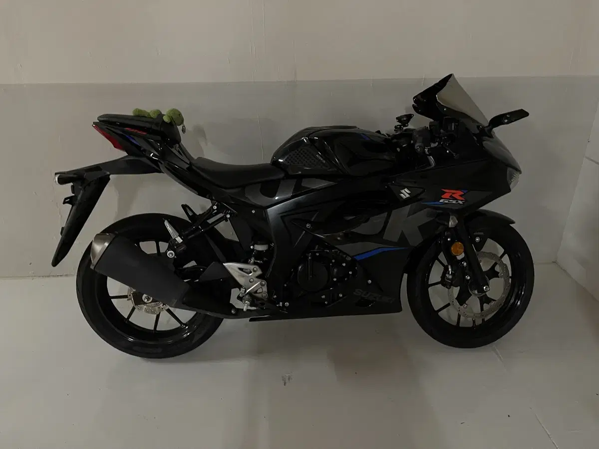 스즈키 gsx-r125 2019년식 판매