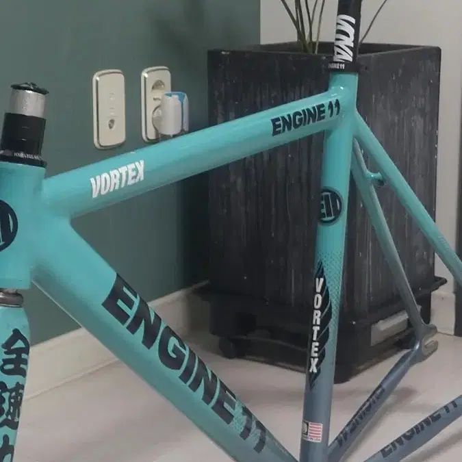 ENGINE11 | 엔진11 Engine11 Vortex 2017 Mint Frame #엔진,#민텍스