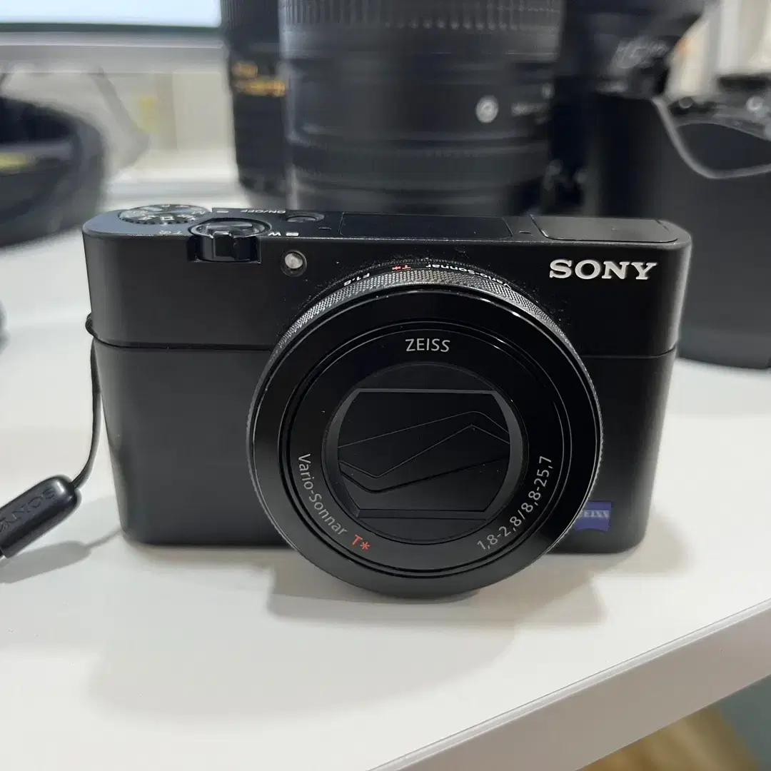 sony rx100m5