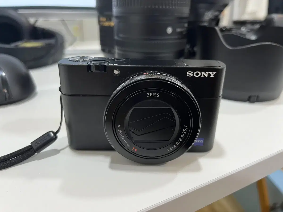 sony rx100m5