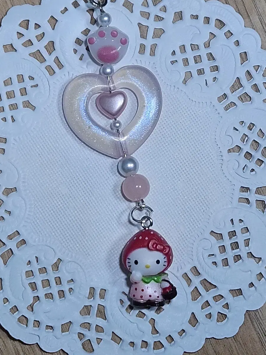 Strawberry Princess Kitty Beaded Keyring