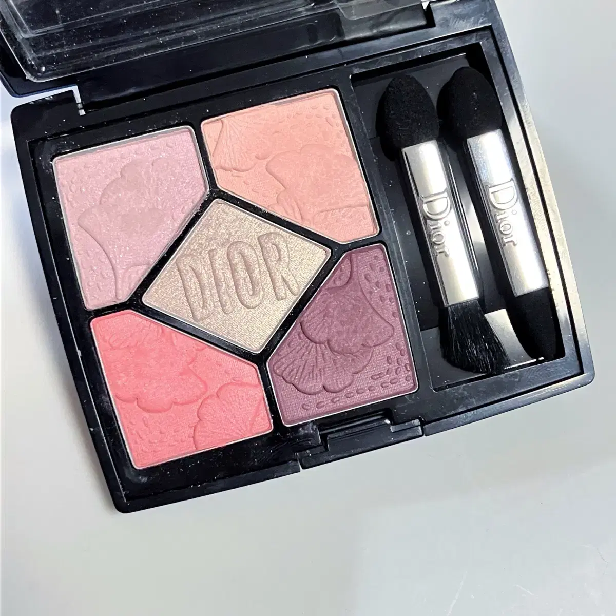 Dior 5Coulomb 717 GLEAM