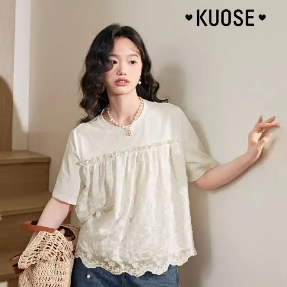 [새상품] 쿠오세 kuose 플라워 레이스 탑 반팔 블라우스