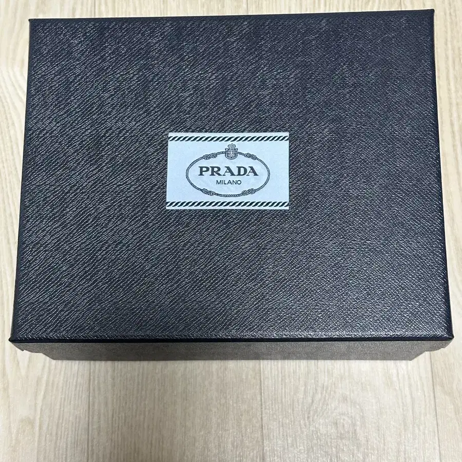 PRADA 프라다 미니백팩 (쿨거래)