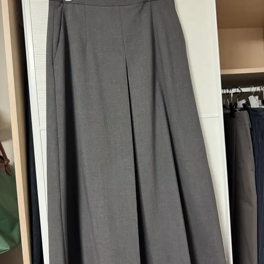 르바 A-Line Maxi Skirt - Charcoal