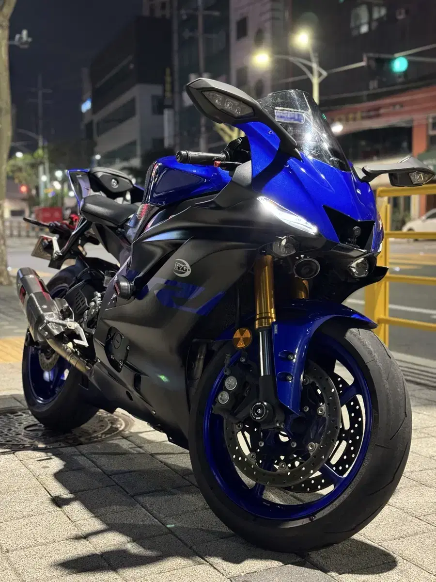 야마하 YZF-R6 아크라포빅 풀배기 구변완