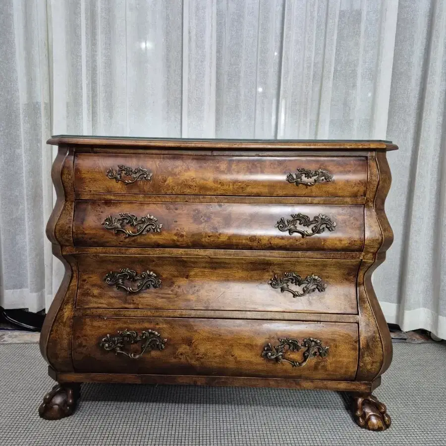 19thC Dutch style walnut chest of four