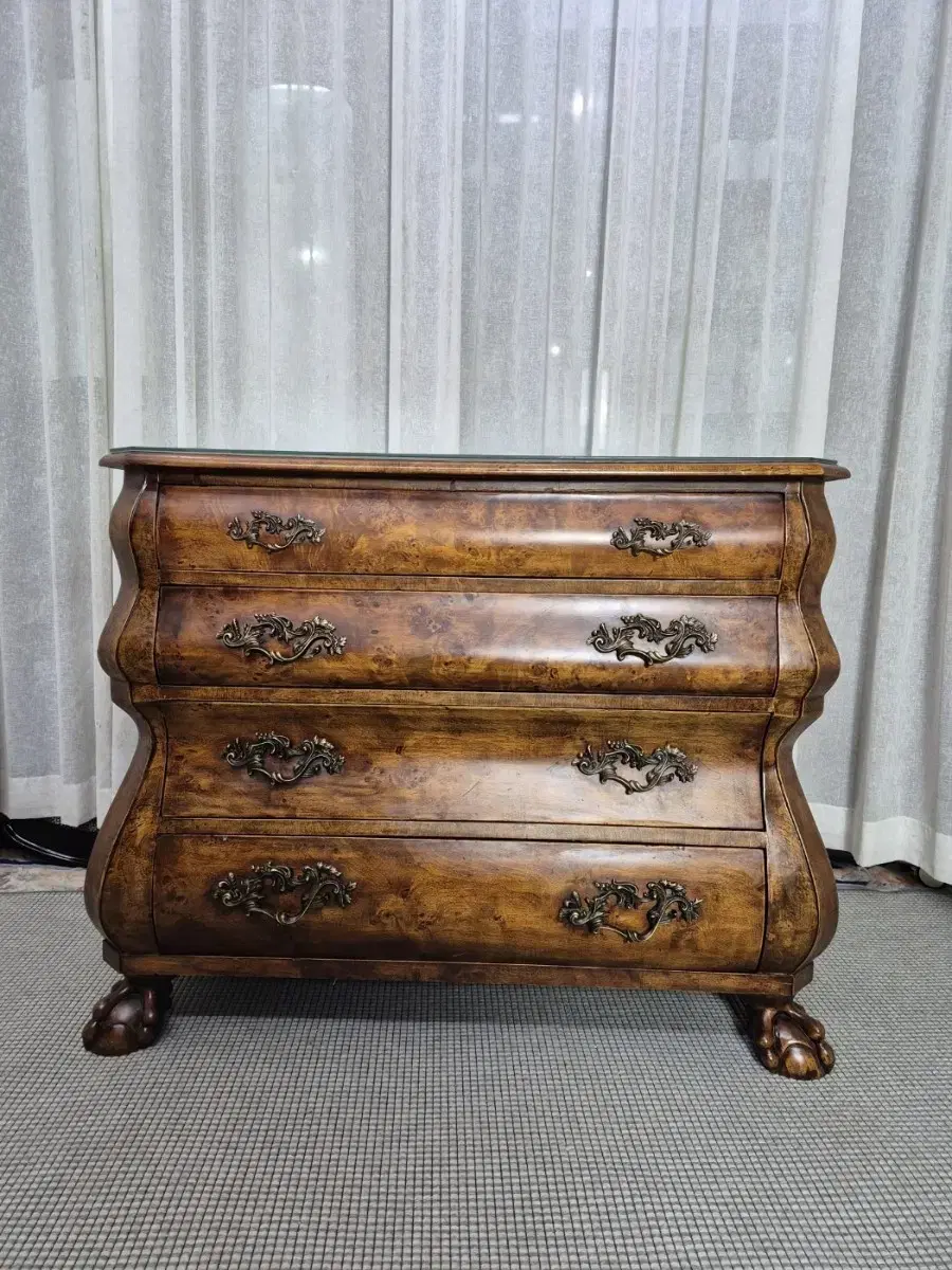 19thC Dutch style walnut chest of four