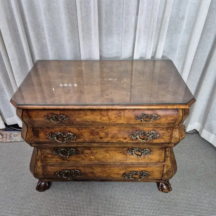 19thC Dutch style walnut chest of four