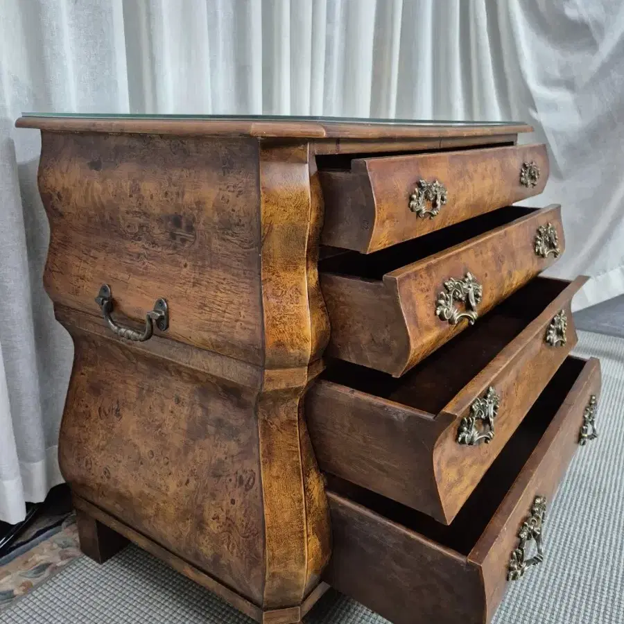 19thC Dutch style walnut chest of four