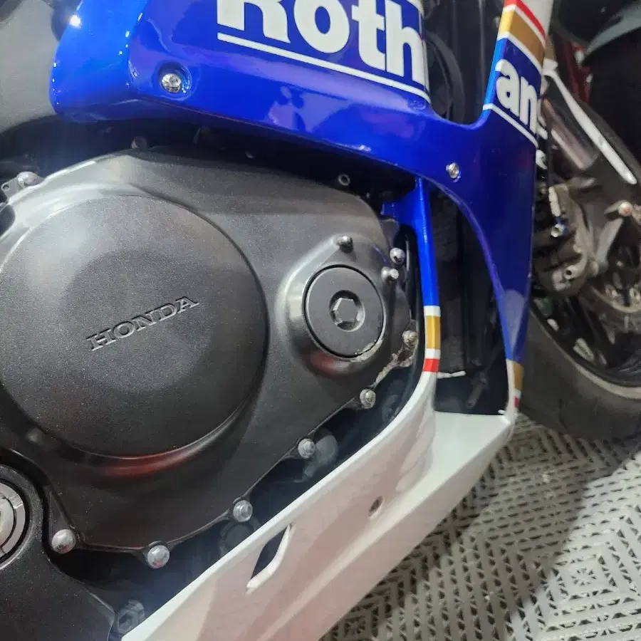 06 cbr1000rr 팝니다 부산