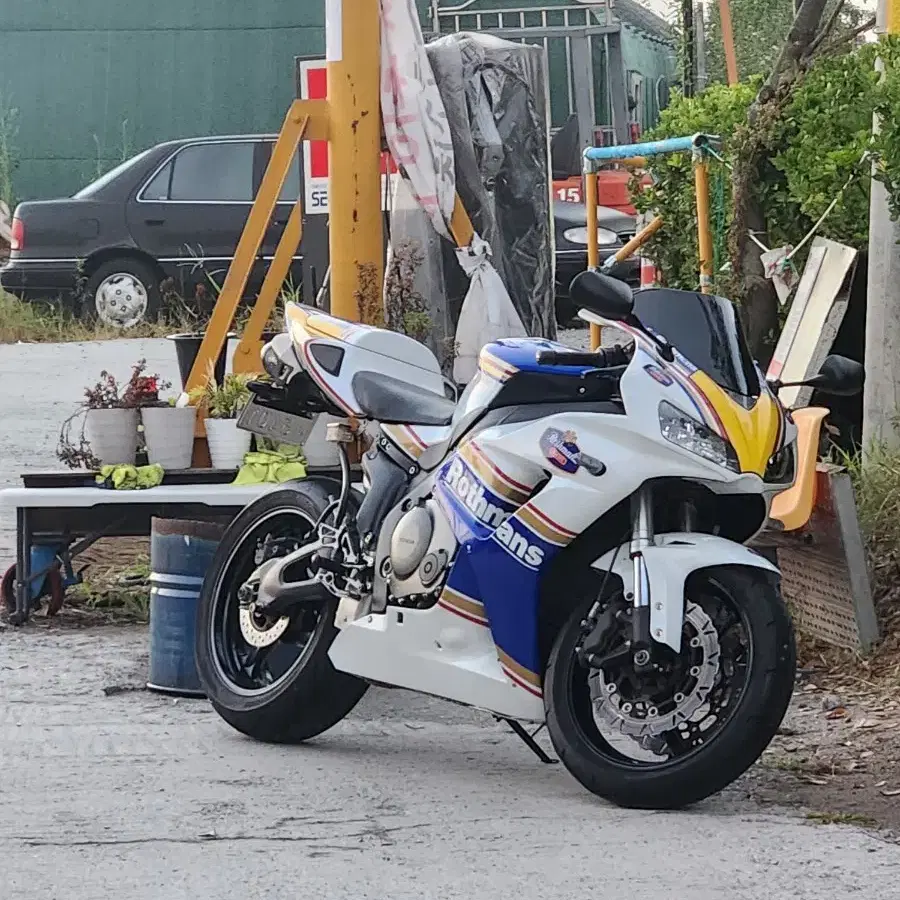 06 cbr1000rr 팝니다 부산