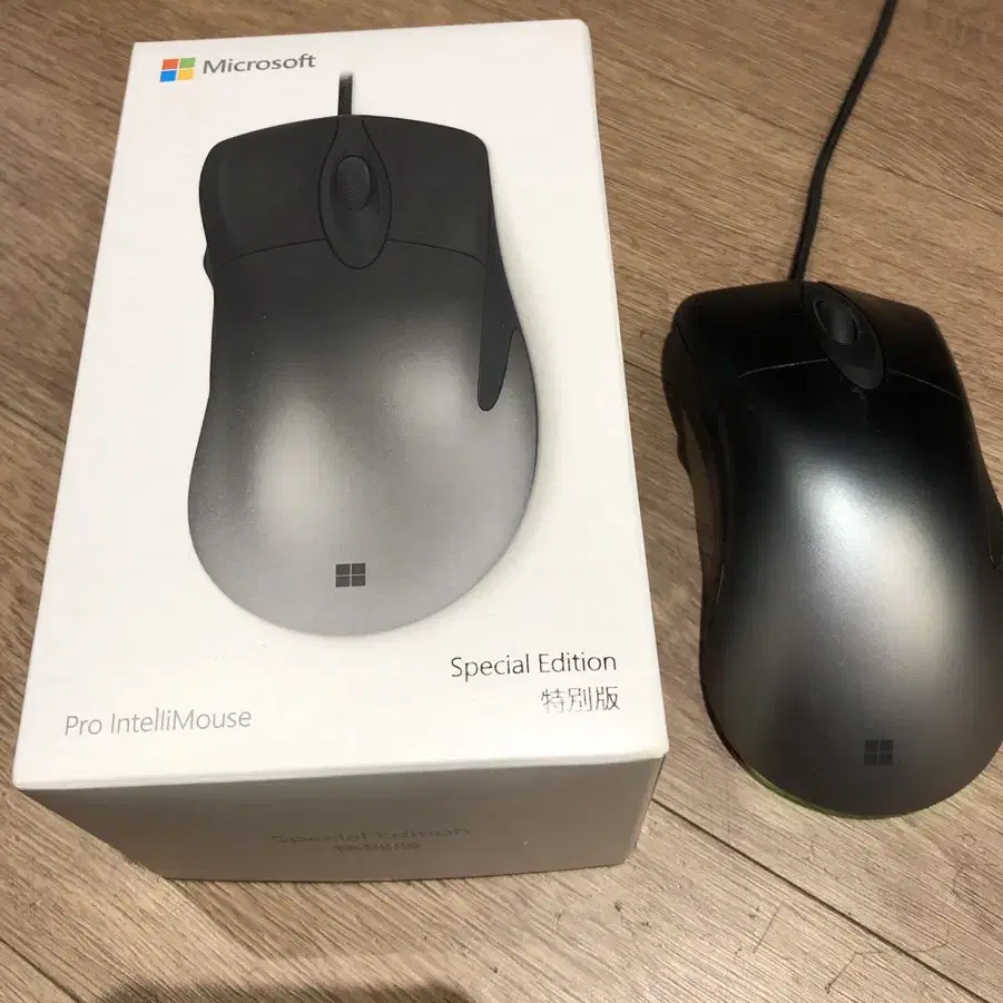 Microsoft pro lntellimouse specil editio