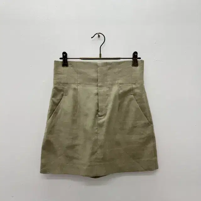 686 ZARA 자라 치마 (S 26)