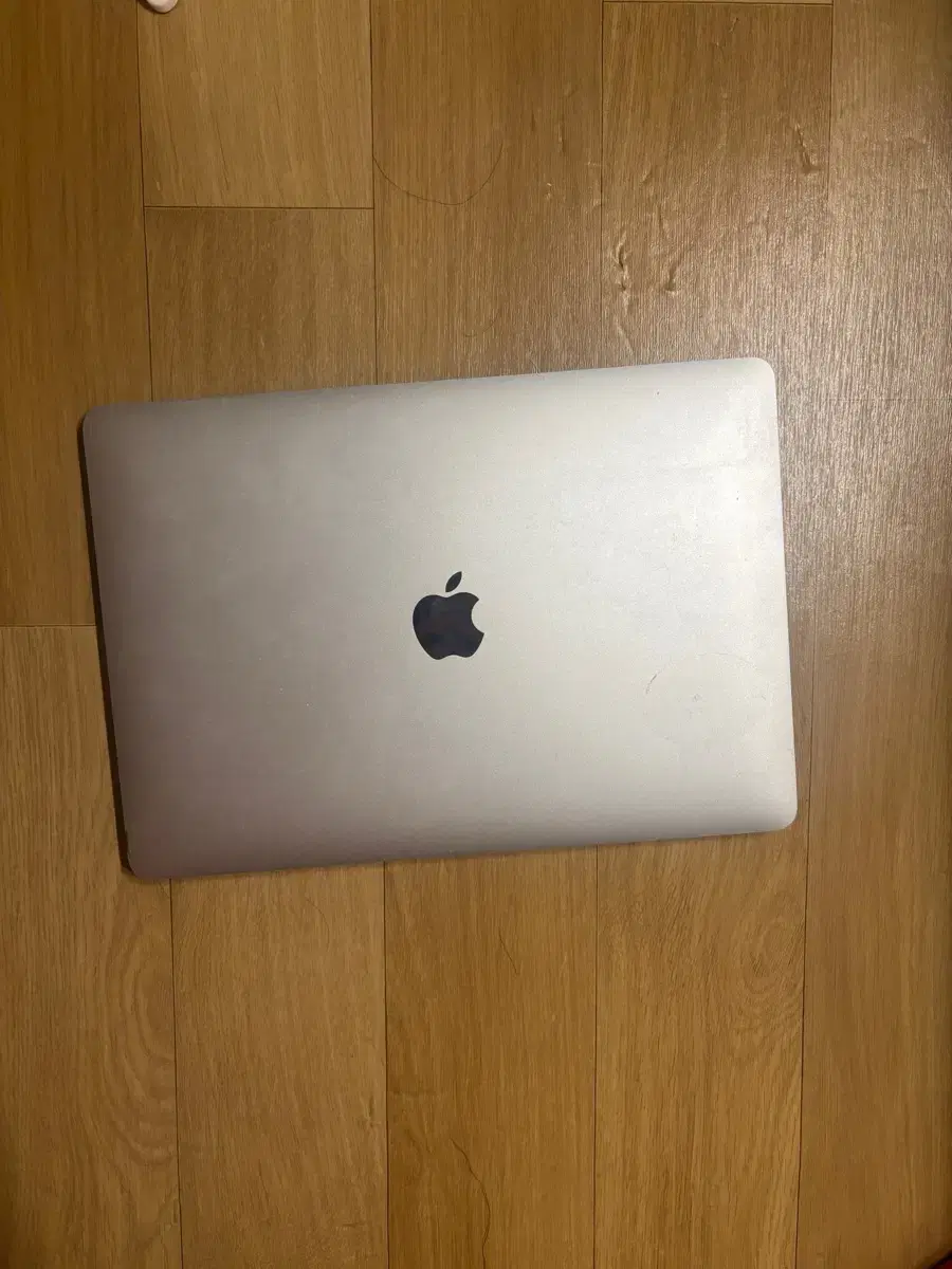 2020 M1 MacBook Air Base Silver