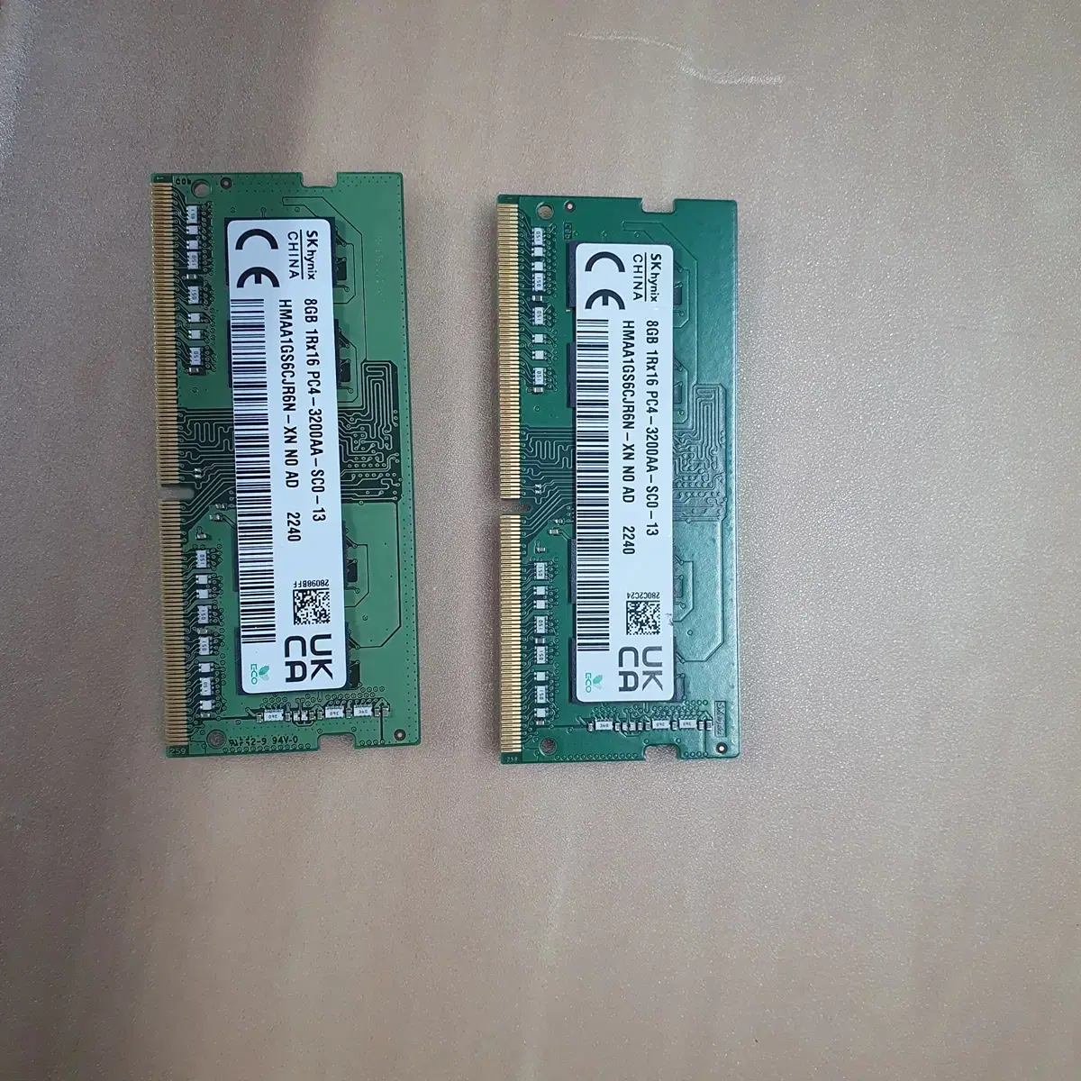 SK 하이닉스 ddr4-3200 16G(8G X 2개) 노트북용 팝니다.