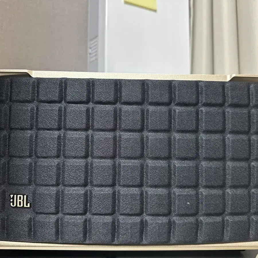 JBL Authentics 300 블루투스/Wi-Fi 스피커  팝니다