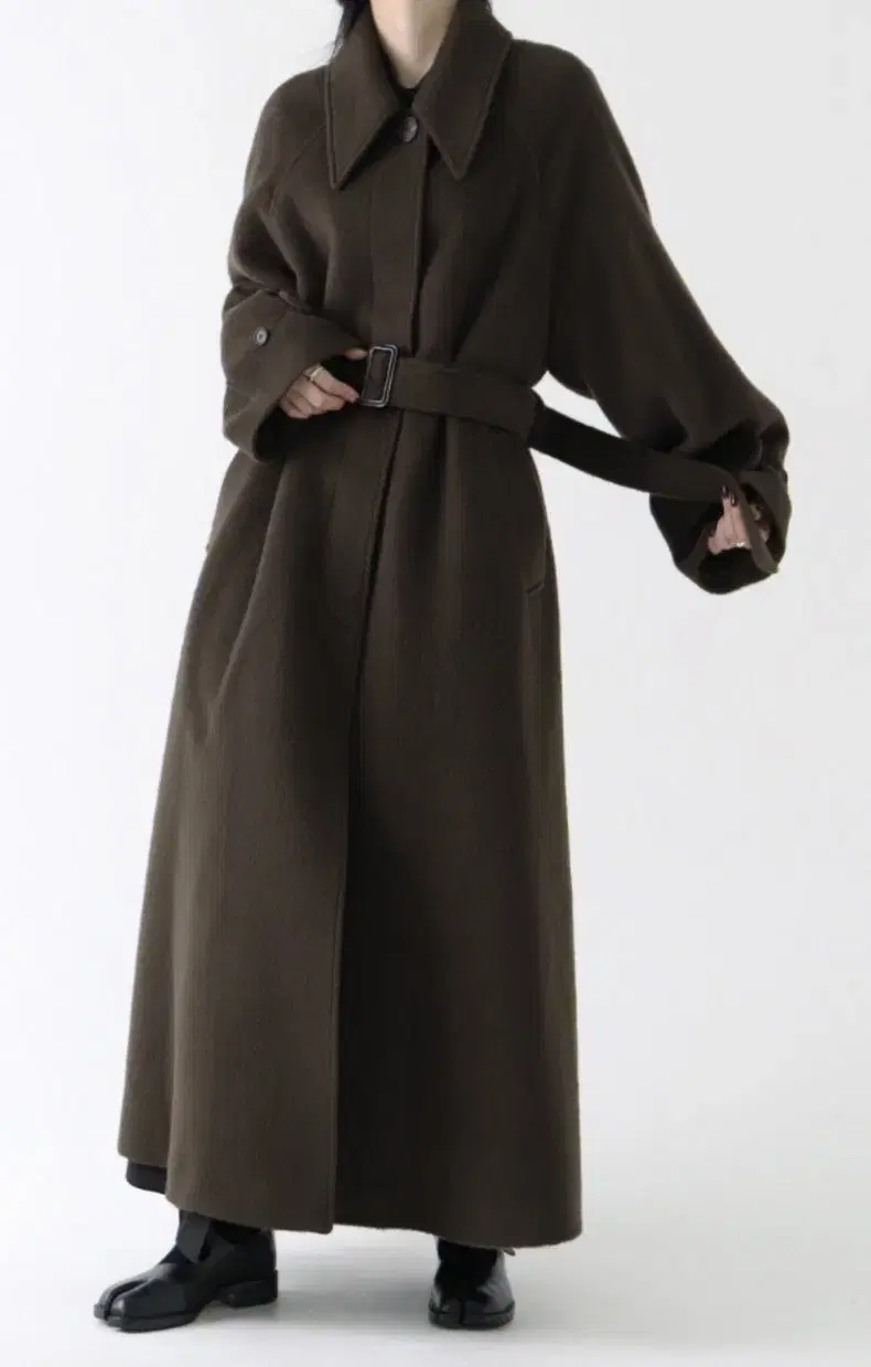 22f/w 트리밍버드 트라움코트 traum long coat 카키브라운