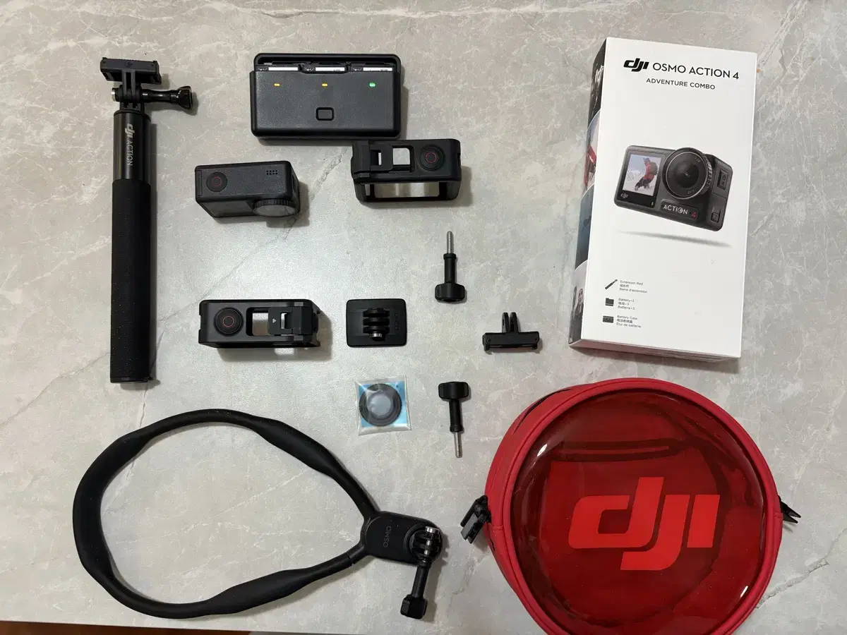 DJI Osmo Action 4 Adventure Combo 오즈모 액션