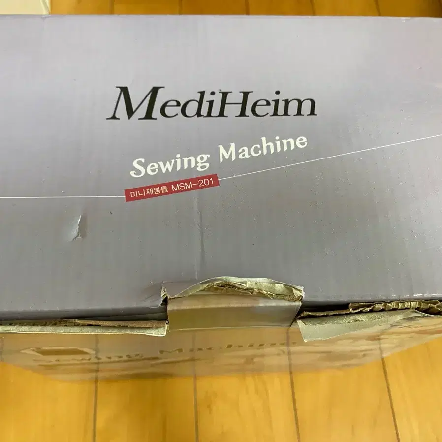 미니 재봉틀 (mediheim sewing machine MSM-201)