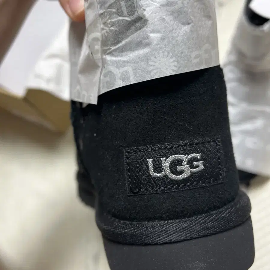 Ugg 클래식 조디악 미니 어그부츠 230