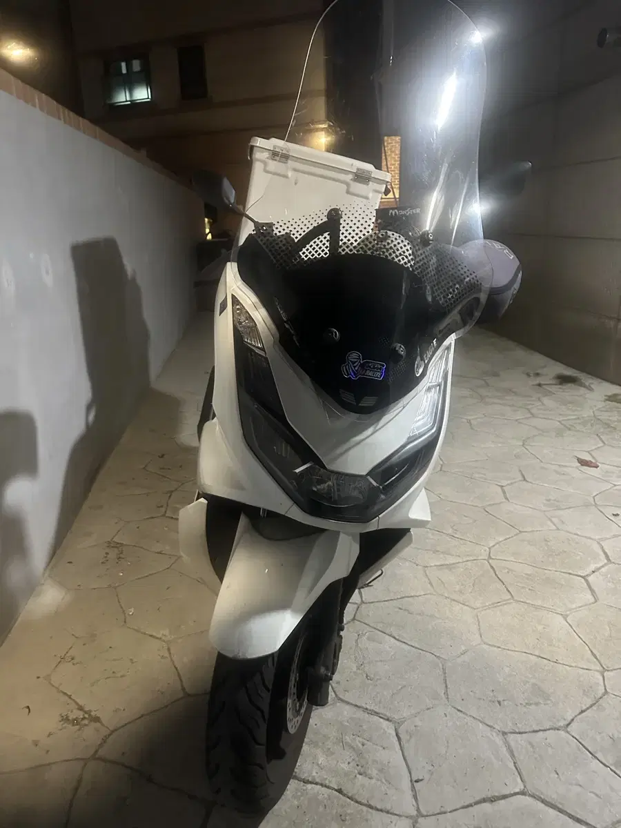 Pcx125 22년식