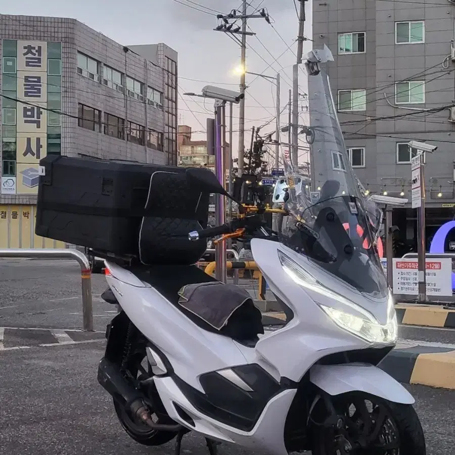 구변완) pcx125 20년식 9만Km 배달셋팅 팝니다 5번