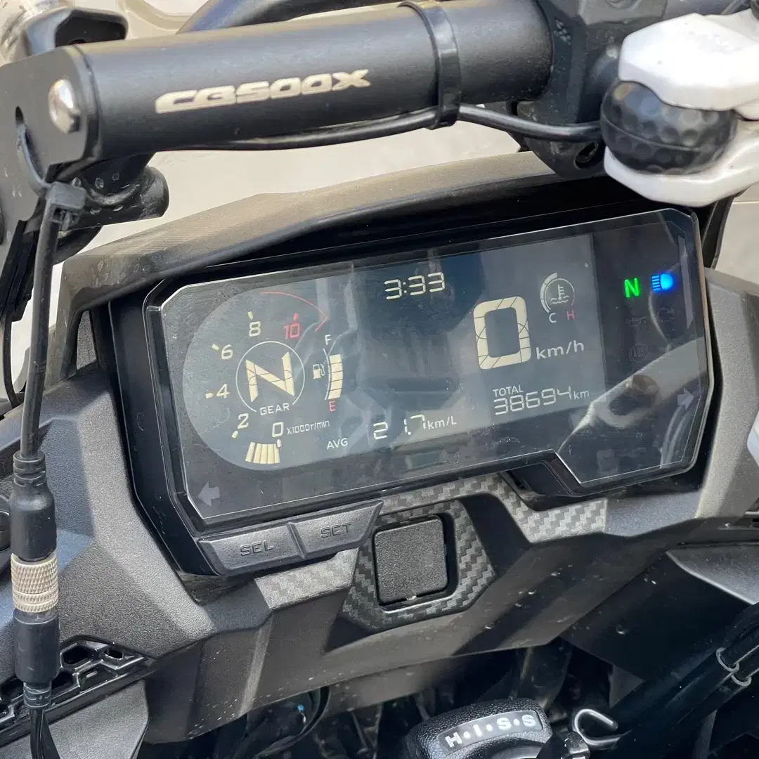 혼다 CB500X 20년식 삼박스 차량 저렴하게 판매합니다.