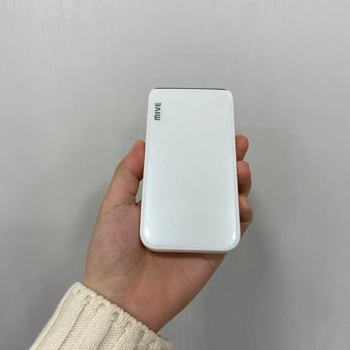 스타일폴더폰 32GB 화이트 S급 부산 중고폰 팝니다 53998