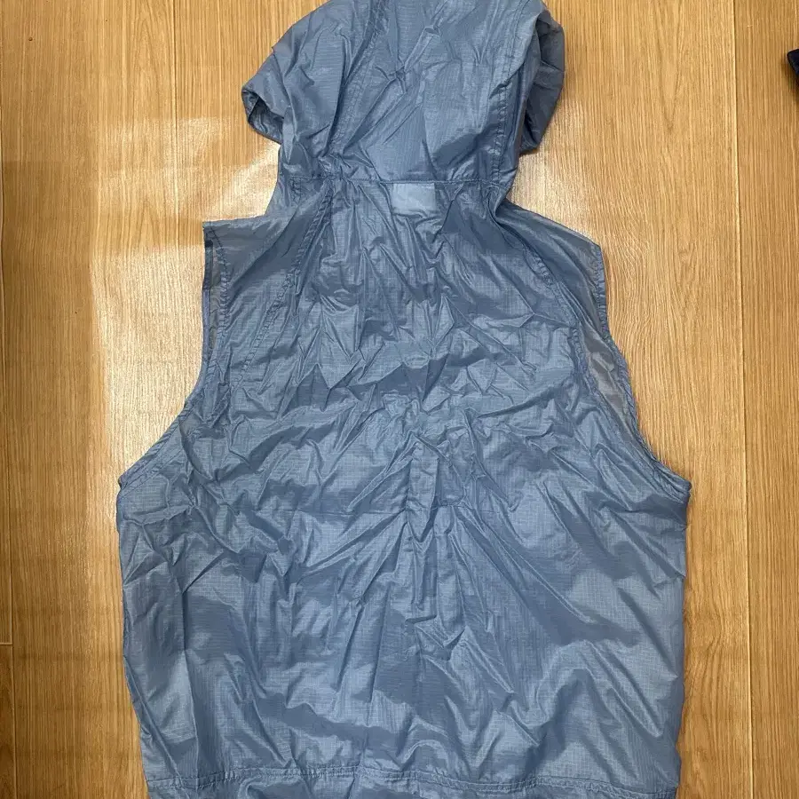 WIND HOODIE VEST BLUE