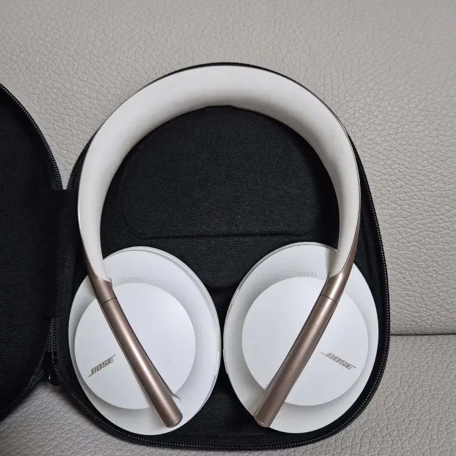 Bose NC700 노캔 헤드폰 화이트