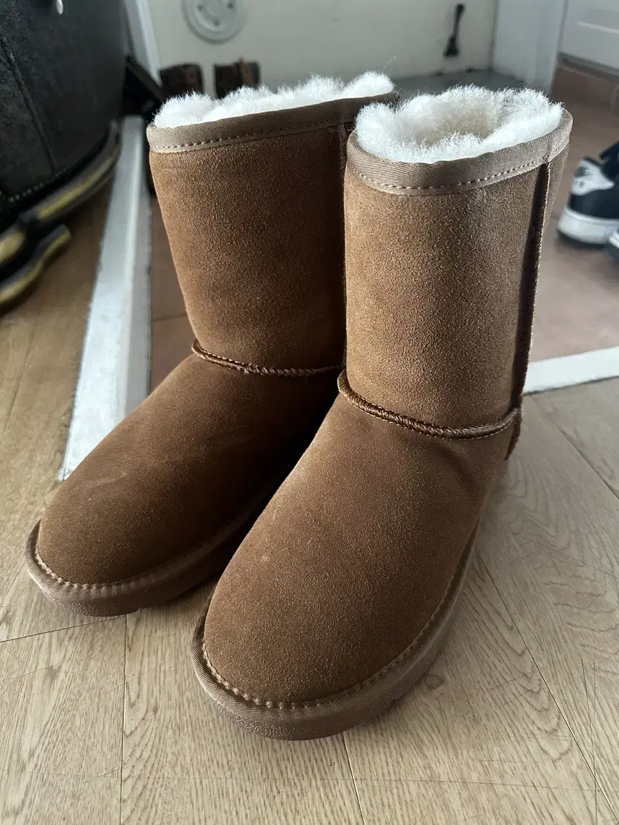 UGG 어그