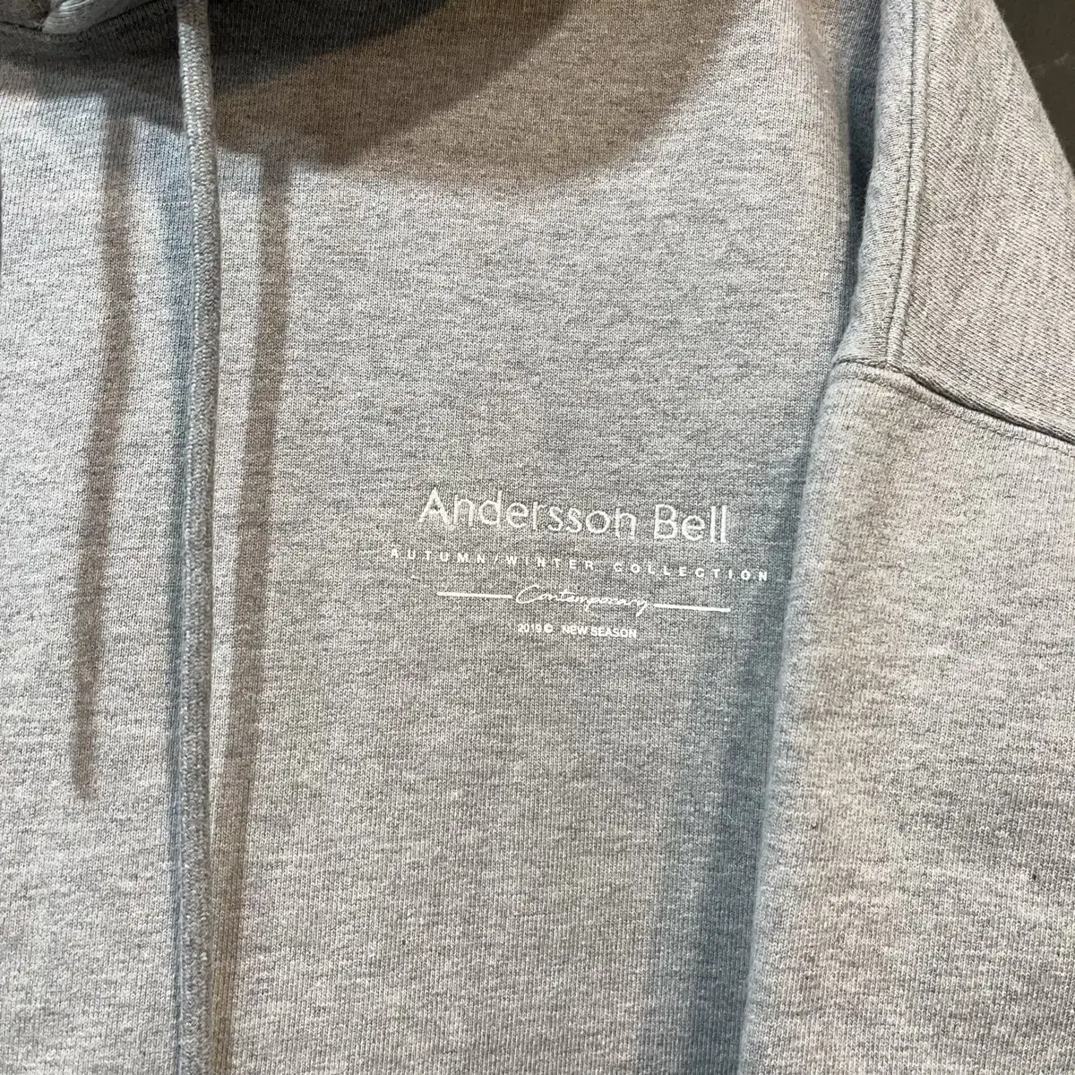 [L] ANDERSSON BELL 앤더슨 벨 후드티