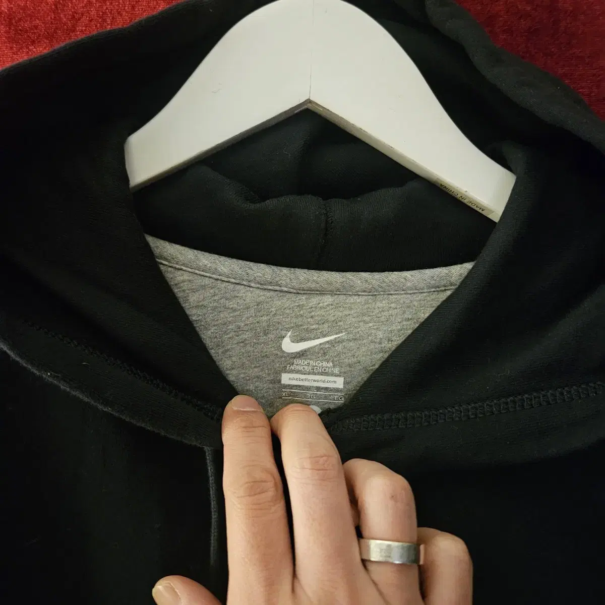 나이키(Nike) 스몰 로고 후드티셔츠 XL size