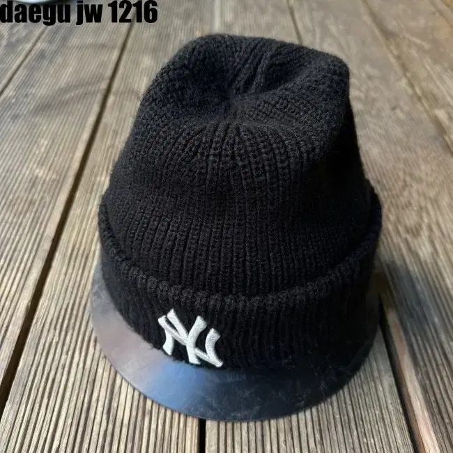 F MLB BEANIE 엠엘비 비니 모자