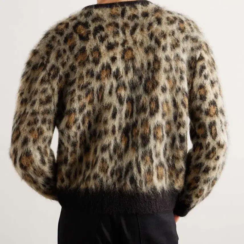 셀린느 [박보검님 착용] 24fw 레오파드 모헤어 자켓 사진 5