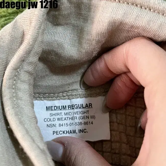 MEDIUM REGULAR VINTAGE TEE 빈티지 긴팔 티 집업