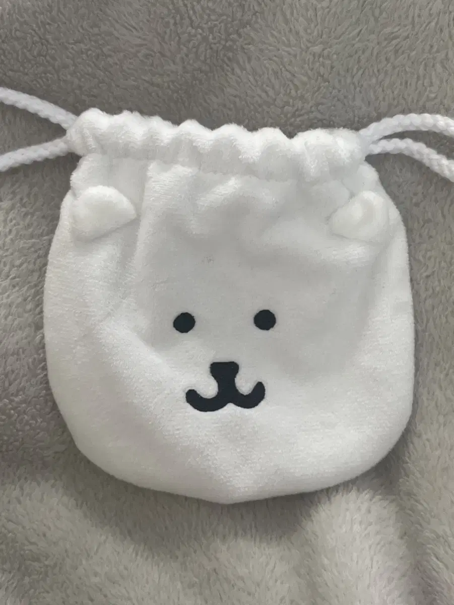 농담곰 팝업 파우티