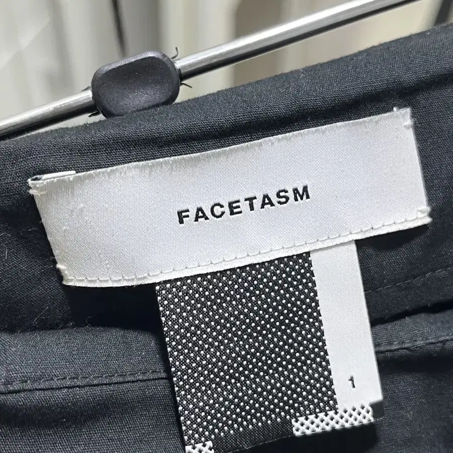 파세타즘 스커트 facetasm