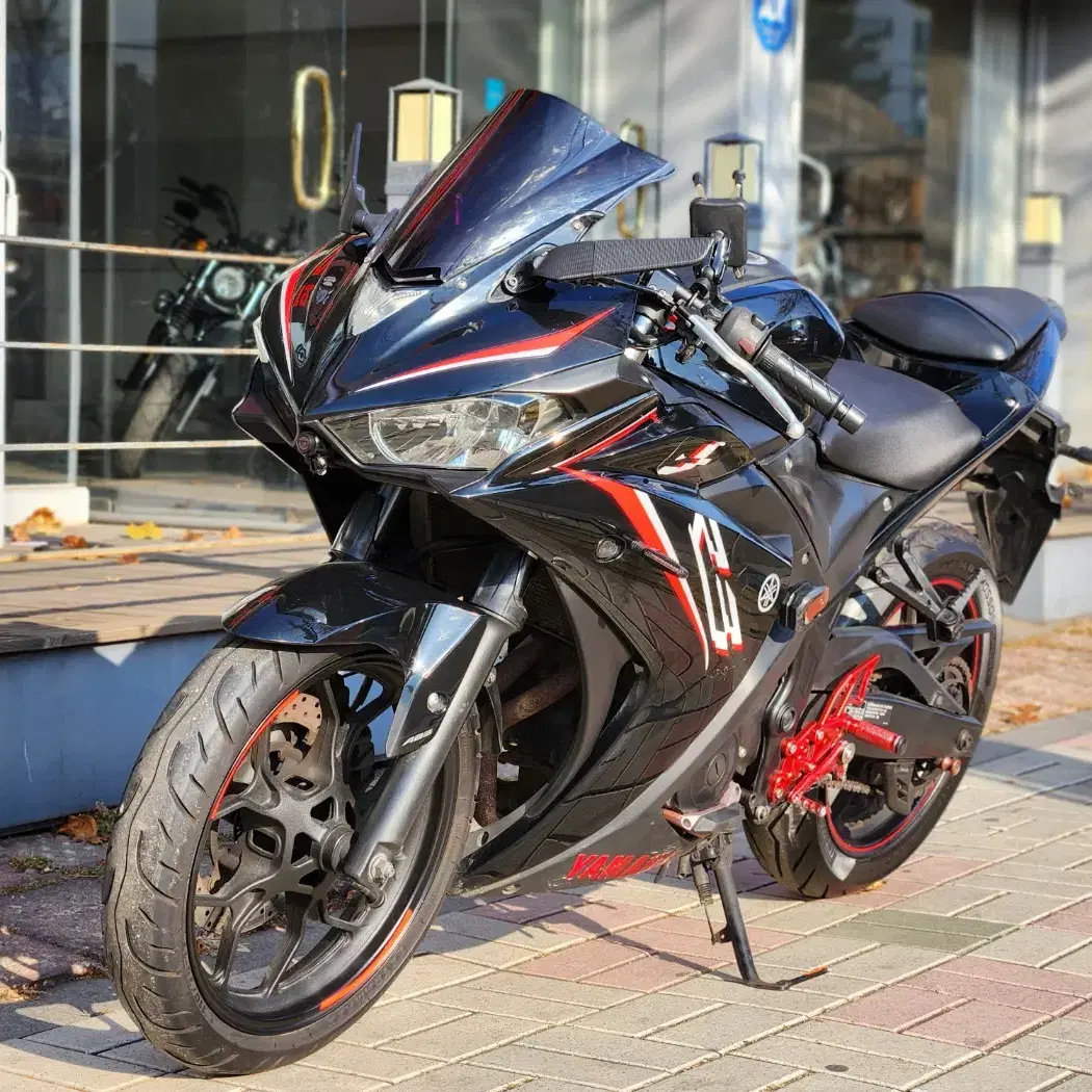 2016년형 야마하 YZF-R3 SC머플러 구조변경O 옵션다수판매합니다.