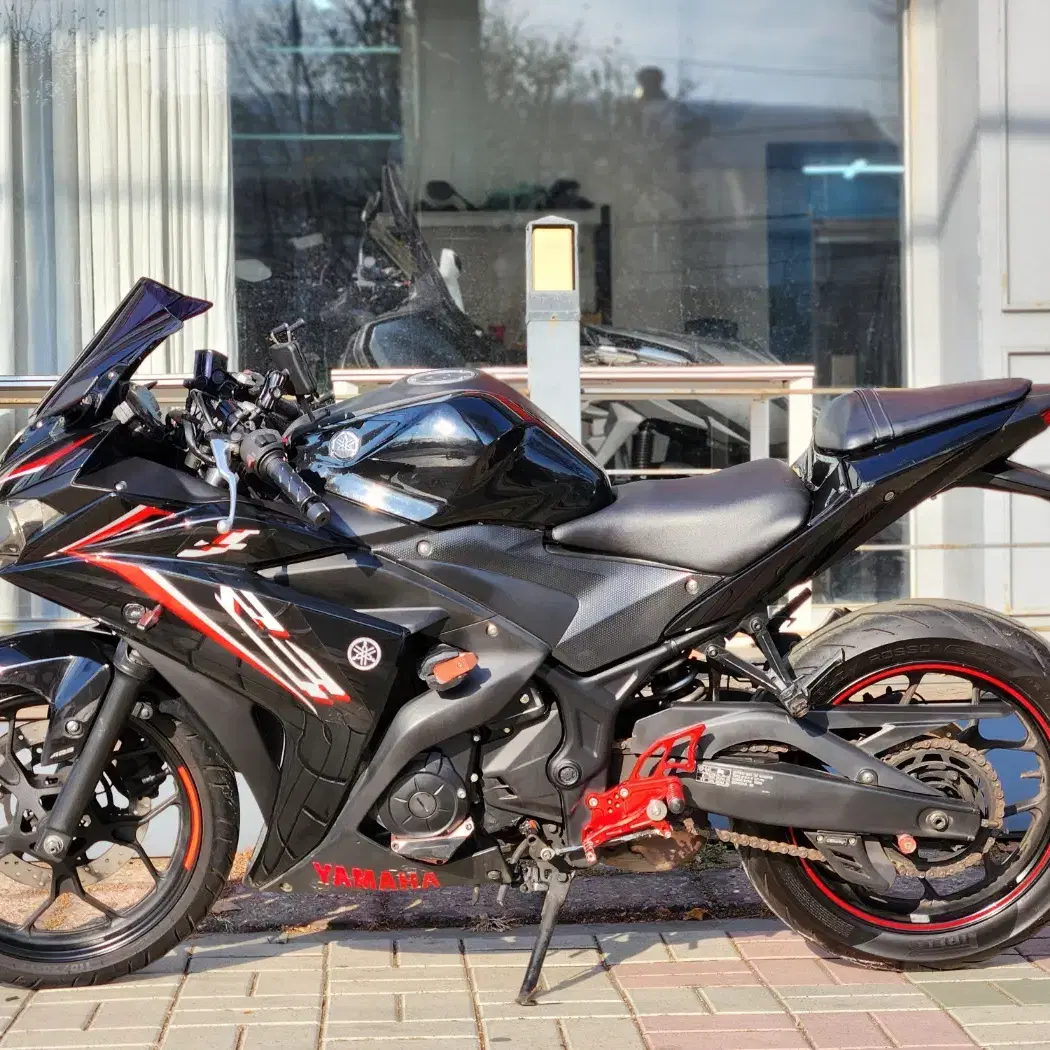 2016년형 야마하 YZF-R3 SC머플러 구조변경O 옵션다수판매합니다.