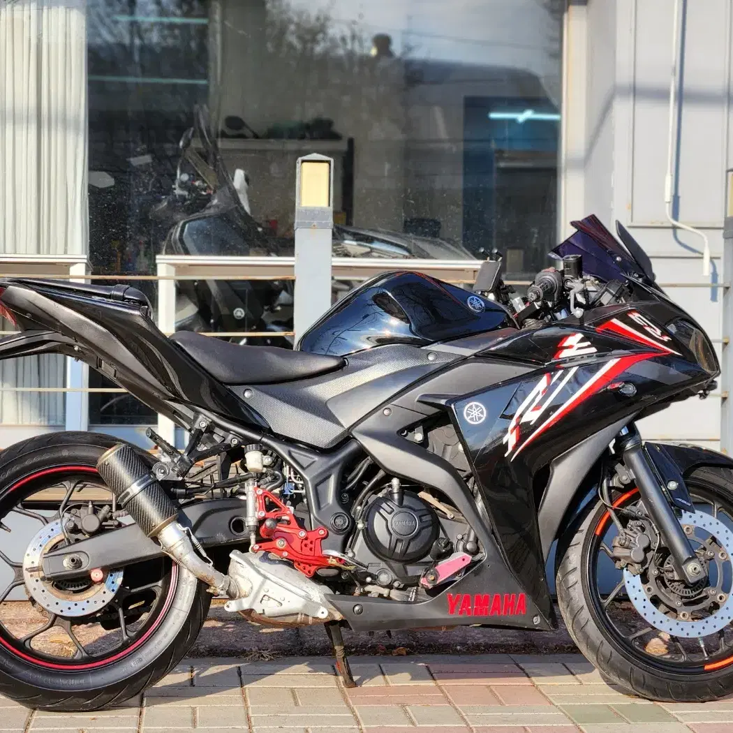 2016년형 야마하 YZF-R3 SC머플러 구조변경O 옵션다수판매합니다.